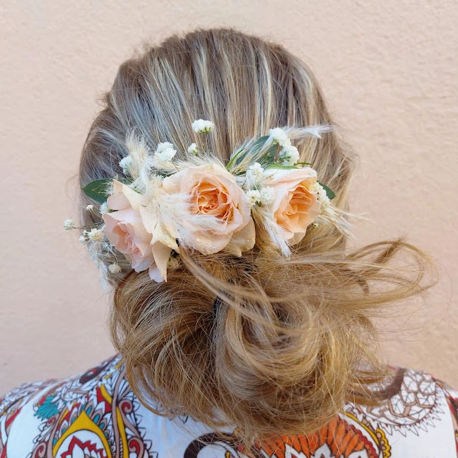 Mariage - couronne de fleurs pour accessoire